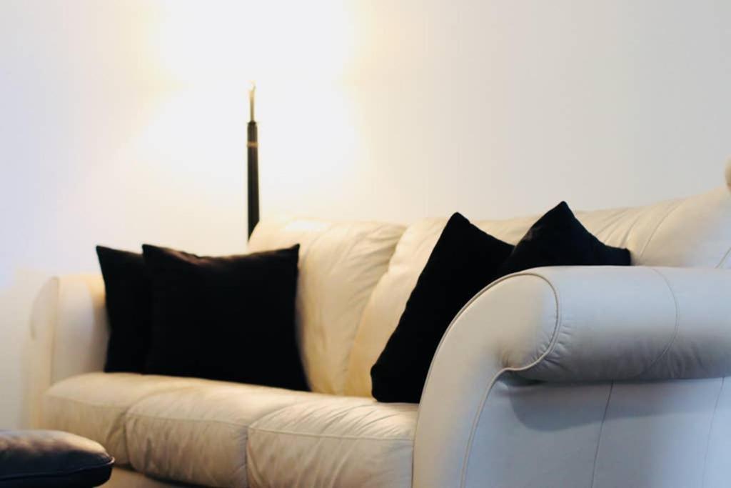 Sun Dog Manor Appartement Maple Creek Buitenkant foto
