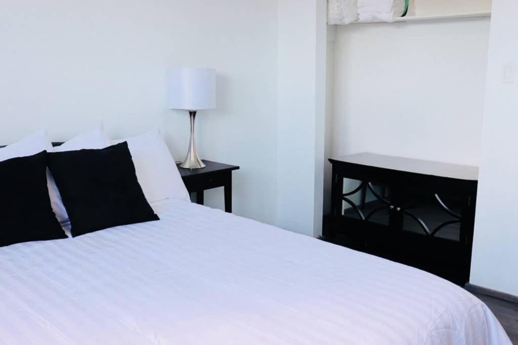 Sun Dog Manor Appartement Maple Creek Buitenkant foto